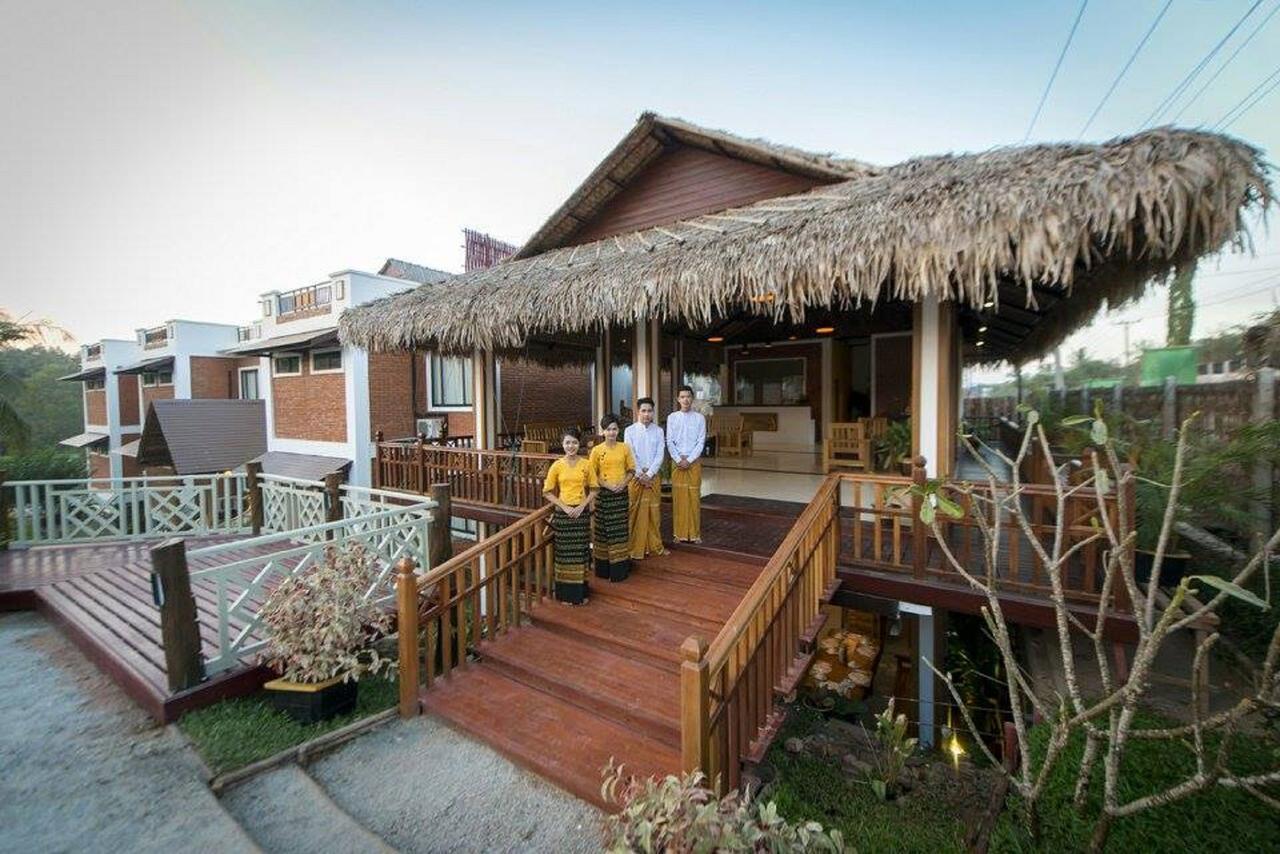 Hotel Queen Jamadevi Mawlamyine Exterior photo