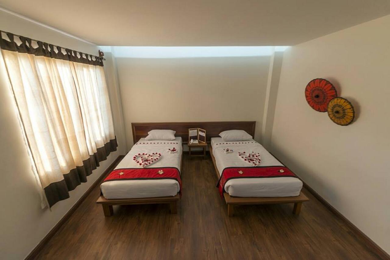 Hotel Queen Jamadevi Mawlamyine Exterior photo