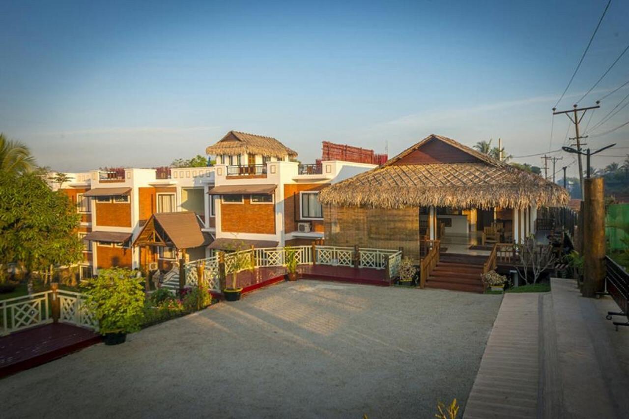 Hotel Queen Jamadevi Mawlamyine Exterior photo