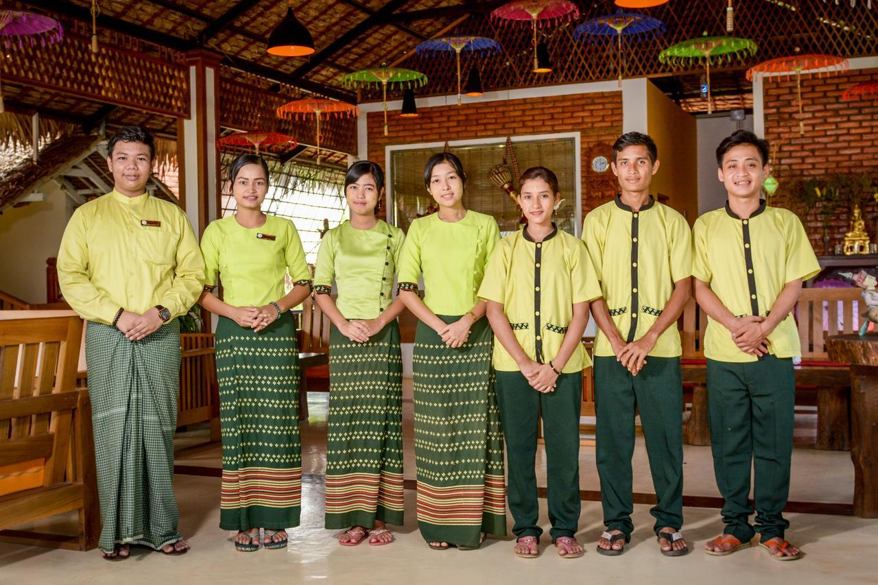 Hotel Queen Jamadevi Mawlamyine Exterior photo