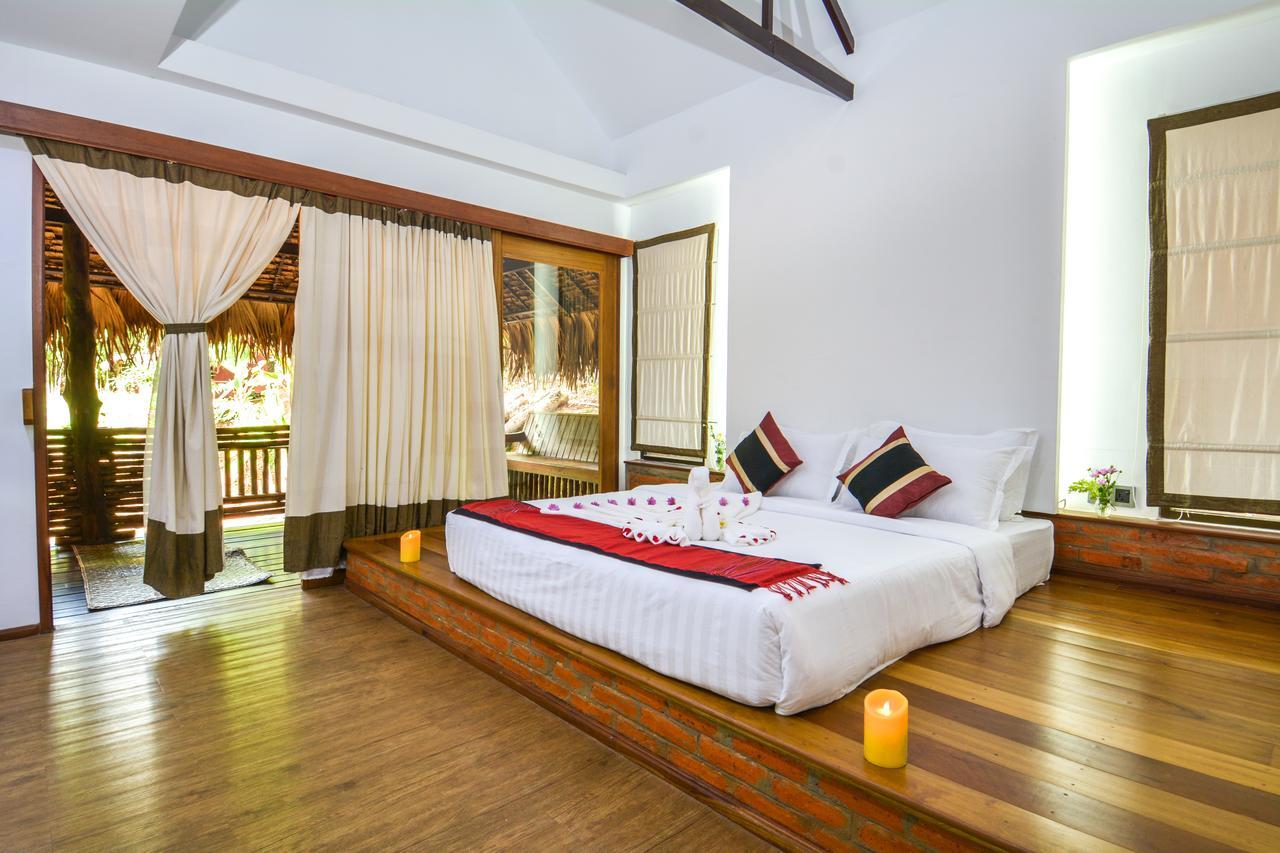 Hotel Queen Jamadevi Mawlamyine Exterior photo