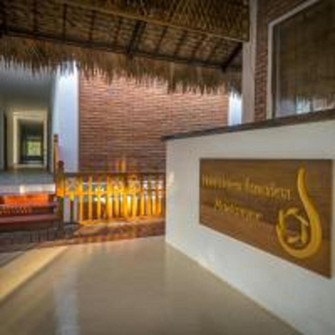 Hotel Queen Jamadevi Mawlamyine Exterior photo
